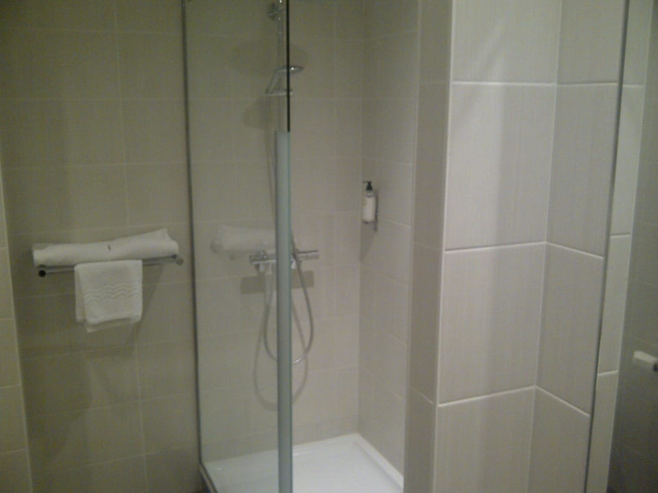 Große Dusche Mercure Hotel Dinan Port Le Jerzual