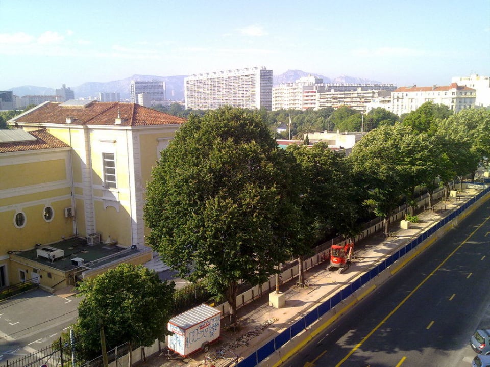 Fensterblick 5. Etage Inter-hotel Parc des Expositions