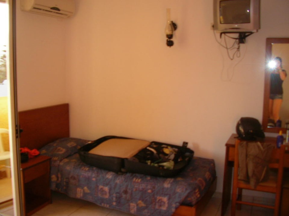 Einzelbett allsun Hotel Carolina Mare