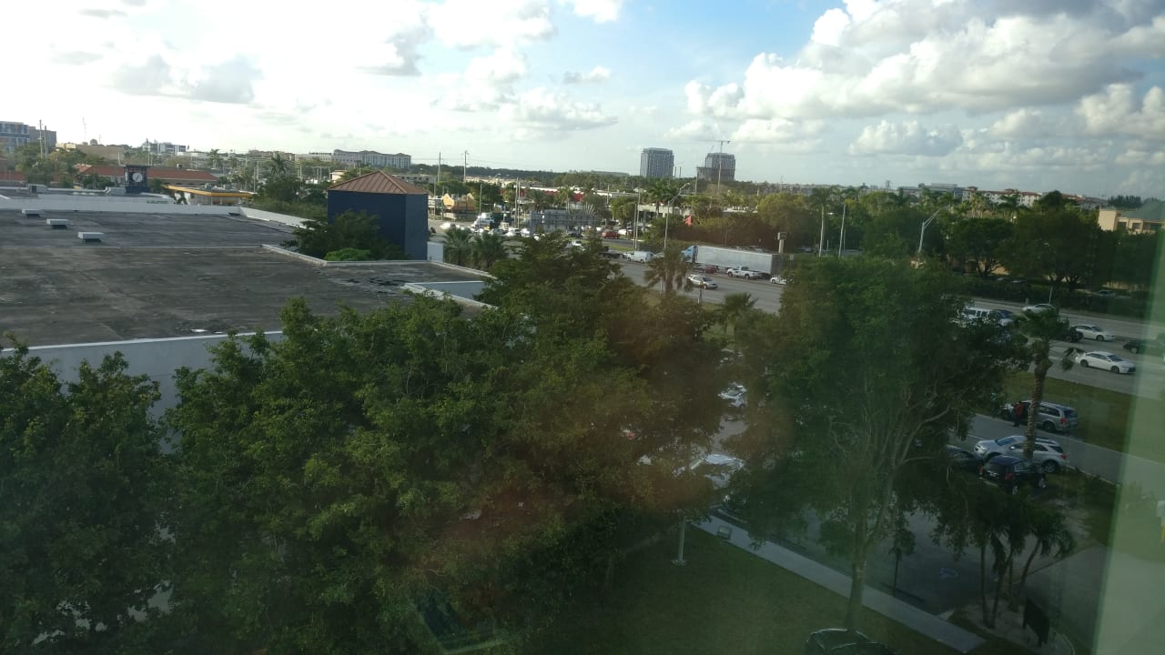 Ausblick Wingate by Wyndham Miami Airport
