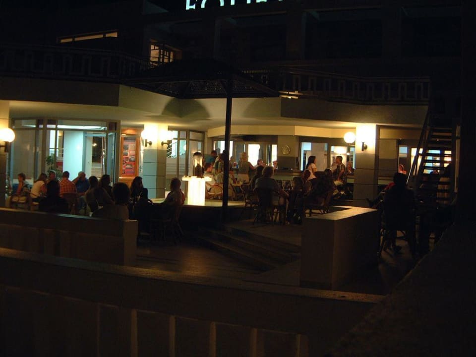 Die Cocktailbar Fodele Beach & Water Park Holiday Resort