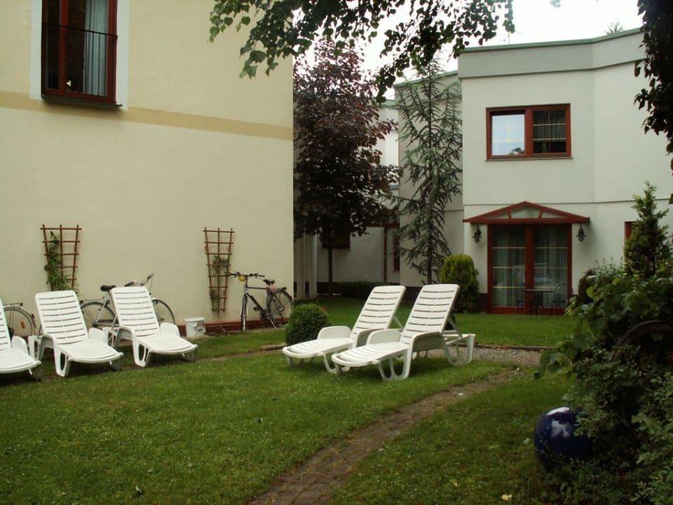 alter und neuer Teil Pension Waldfriede