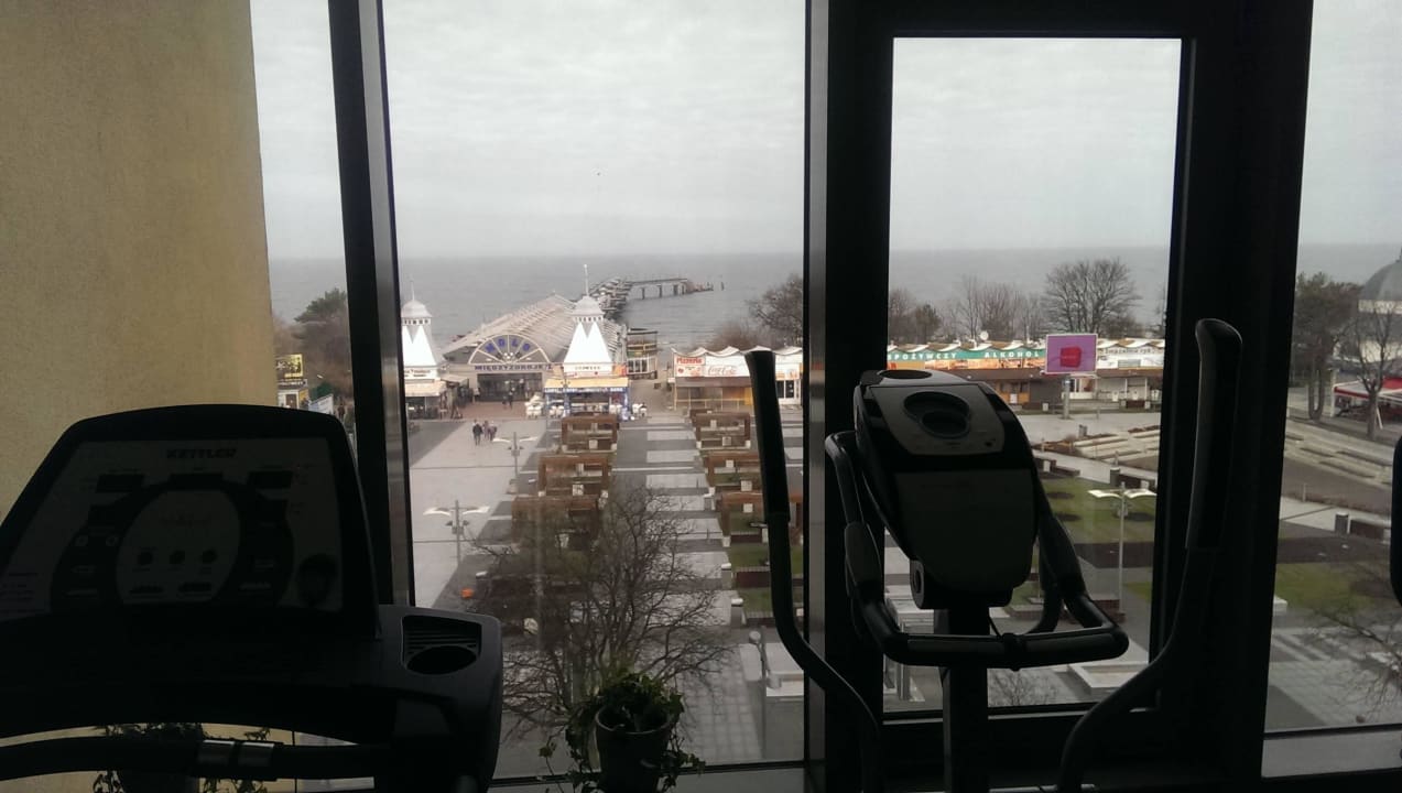 Blick auf die Mole Hotel Aurora Family & SPA