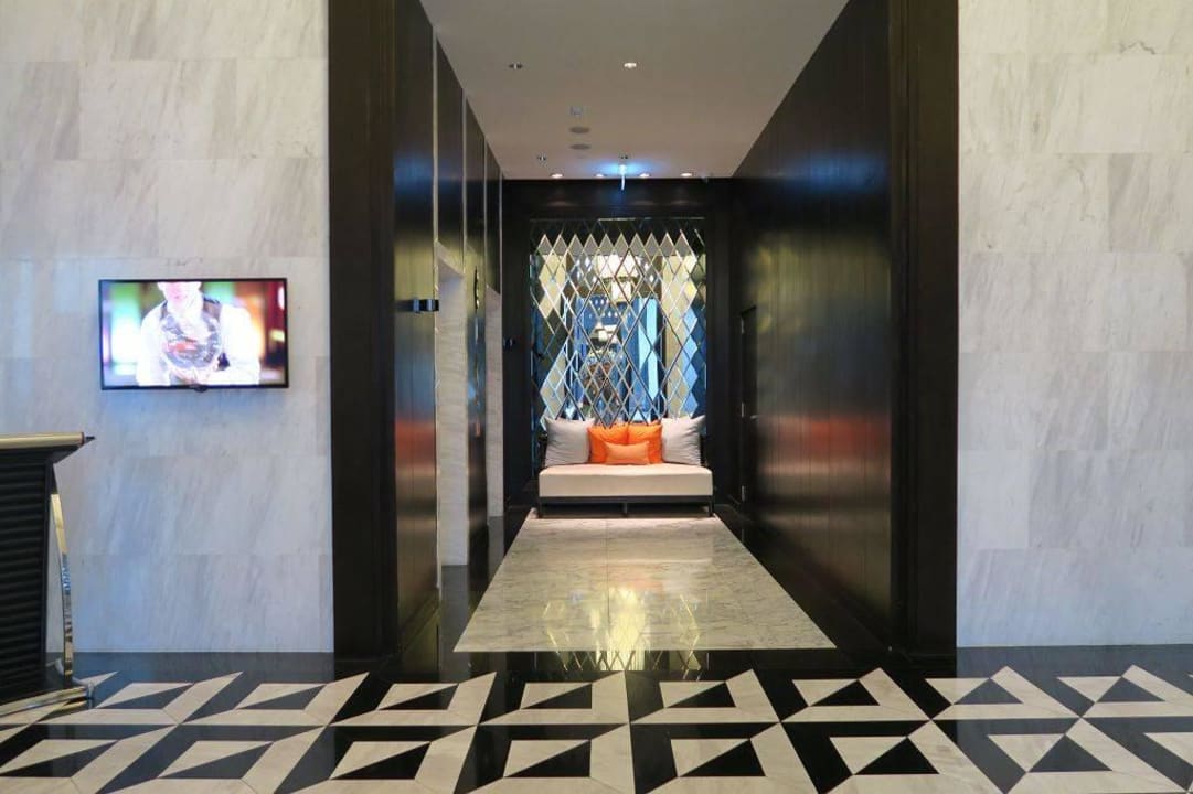 Eingangsbereich Mövenpick Hotel Sukhumvit 15 Bangkok
