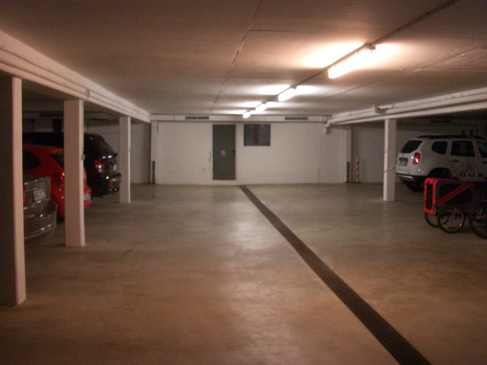 Tiefgarage/Fahrradgarage Landhotel Gabriele