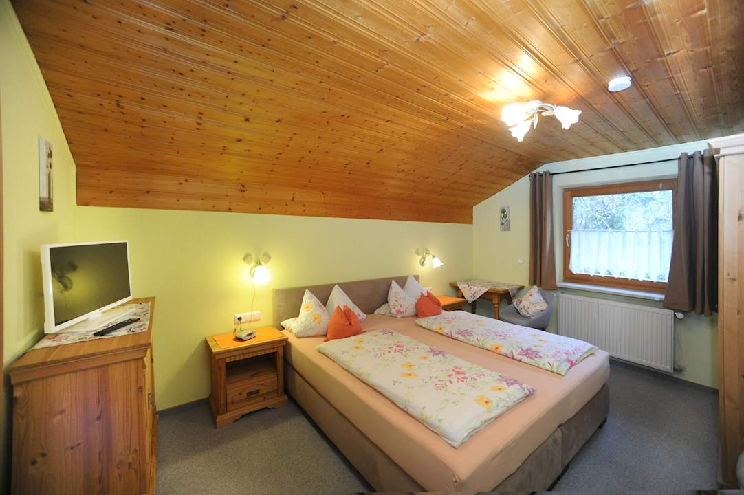 Zimmer Pension Haus Sonnenfels