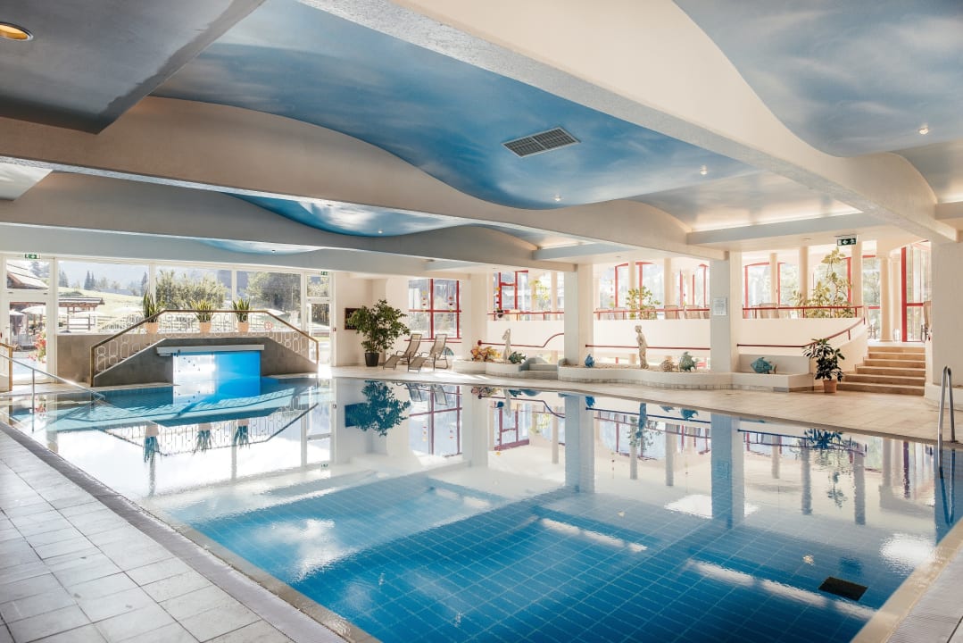 Pool Thermenwelt Hotel Pulverer