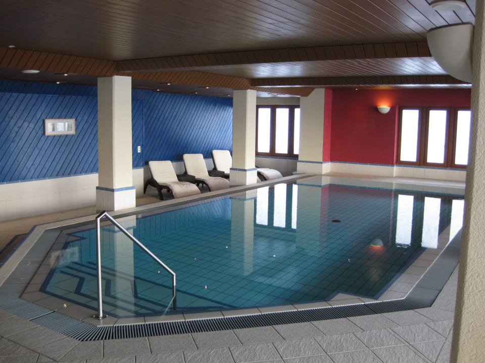 Pool Hotel Hubertus