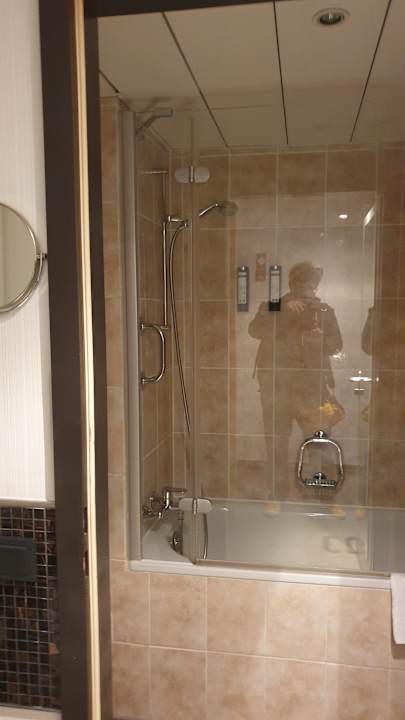 Zimmer Mövenpick Hotel Nürnberg Airport