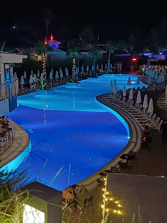 Pool Seashell Resort