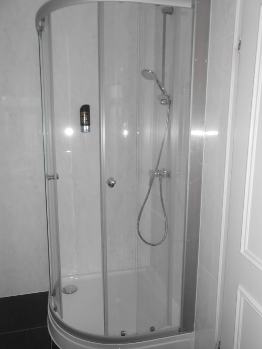 Die Dusche Hotel Römischer Kaiser