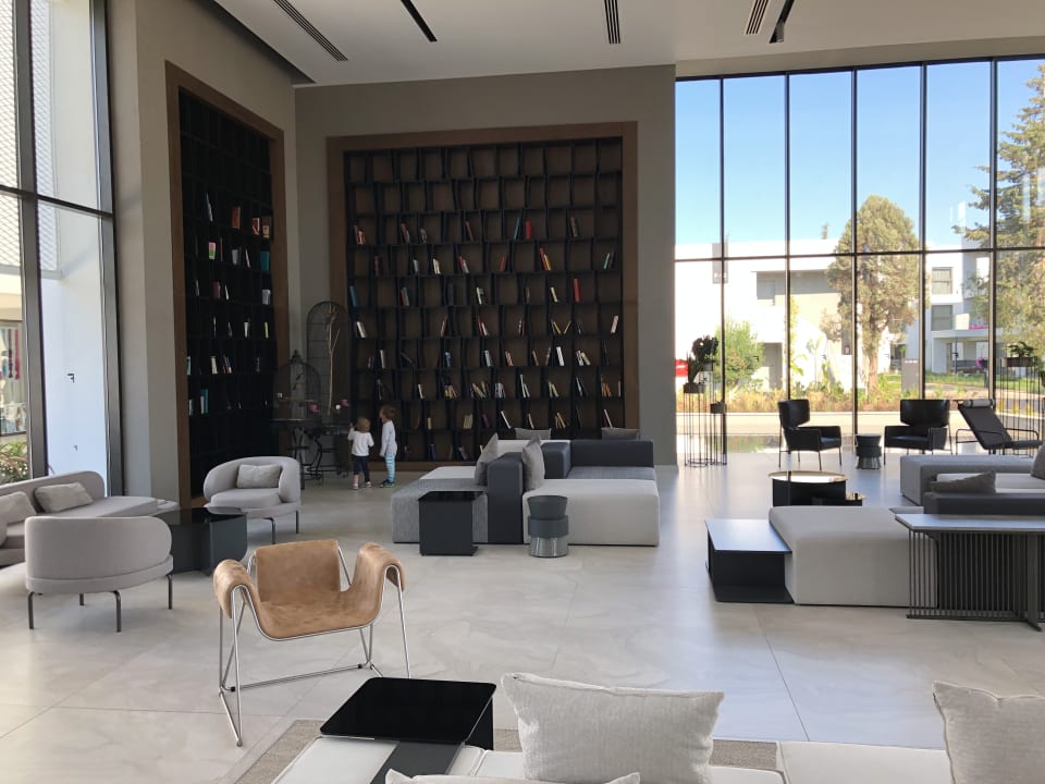 Lobby Paloma Finesse