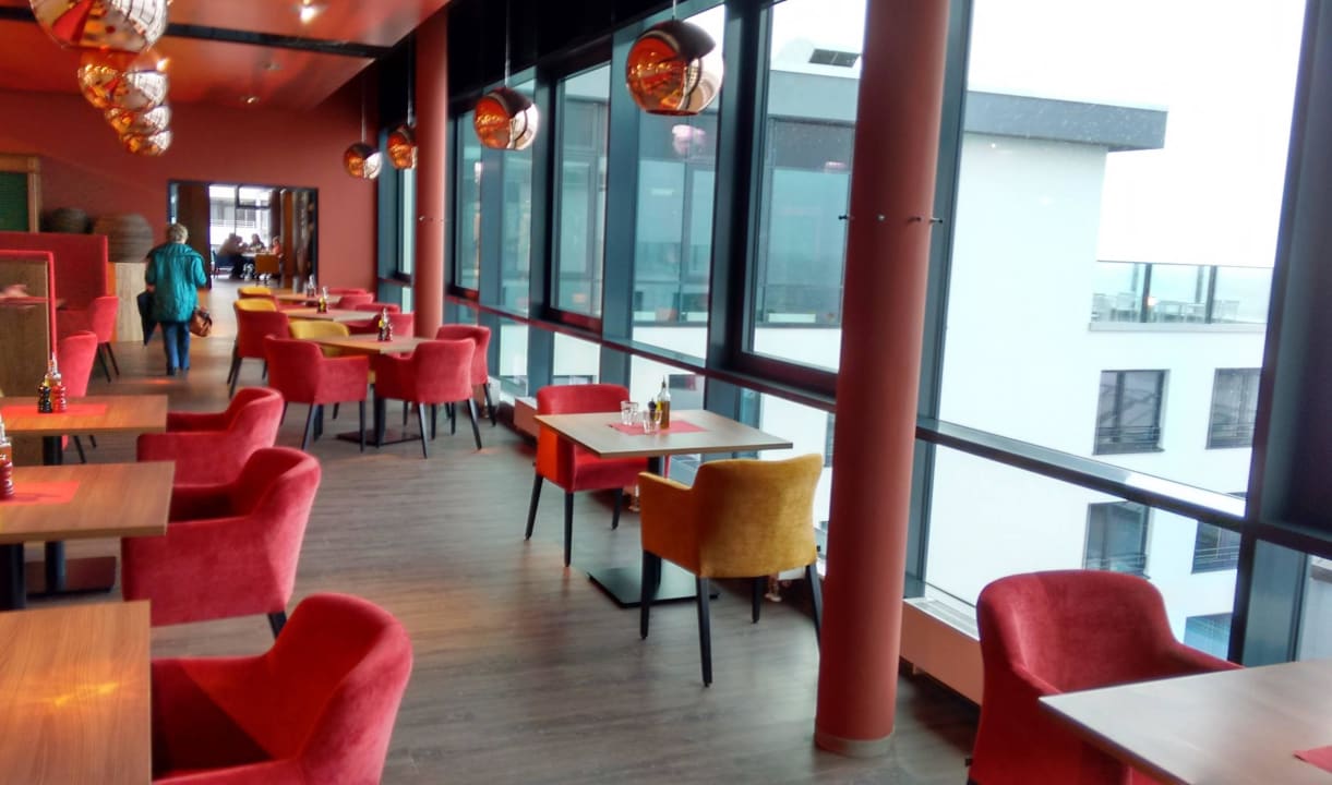 Speiseraum mit gemütlicher Bestuhlung  aja Grömitz