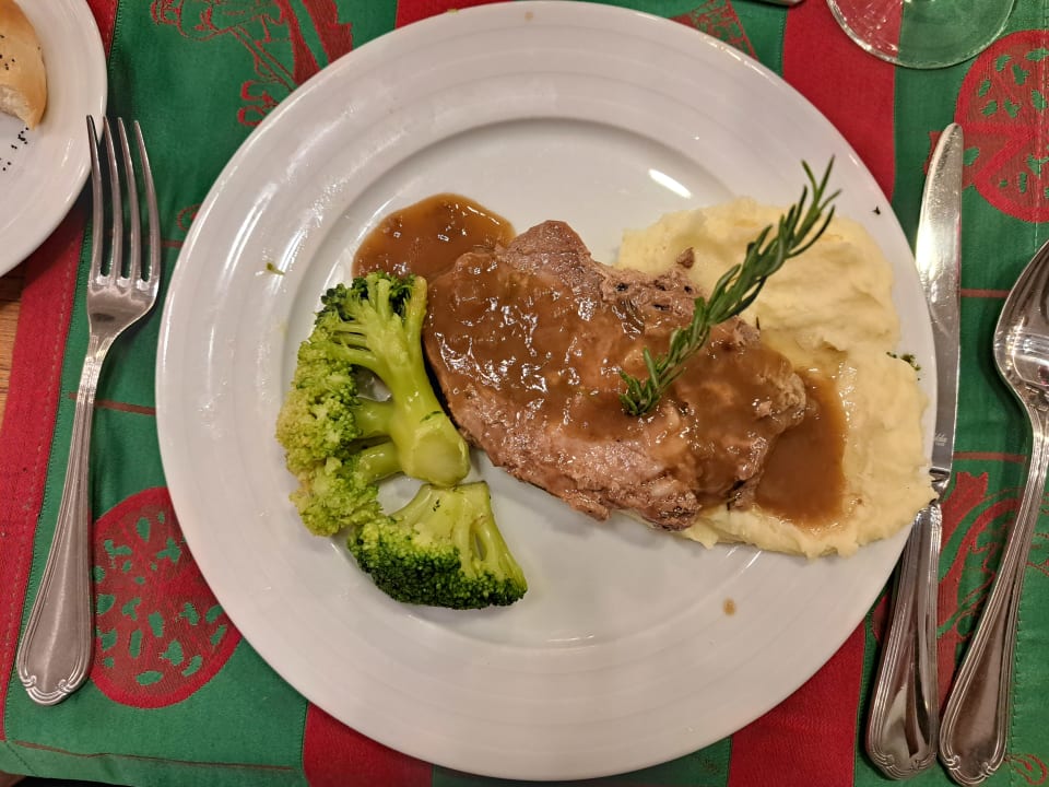Gastro Seaden Valentine Resort & Spa