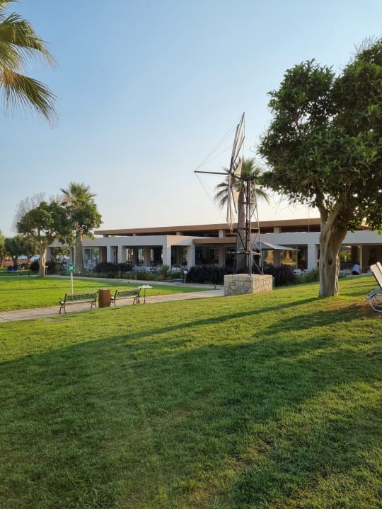 Gastro Anissa Beach & Village