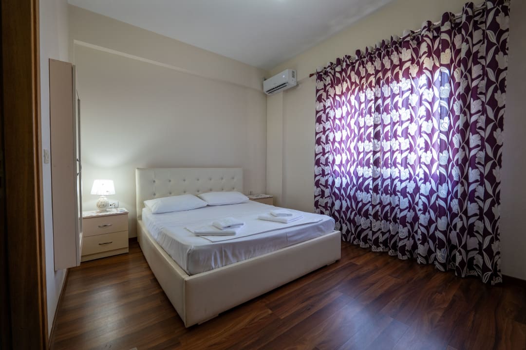 Zimmer Sunshine Apartments