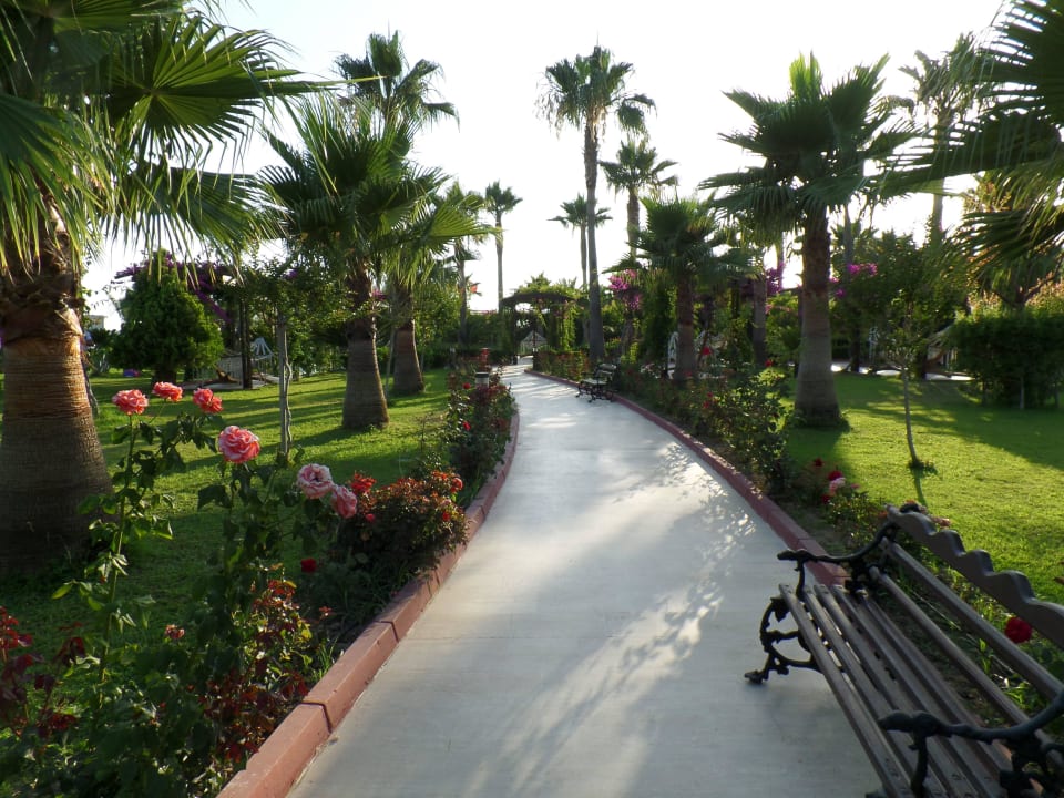 Gartenanlage Saphir Resort & Spa