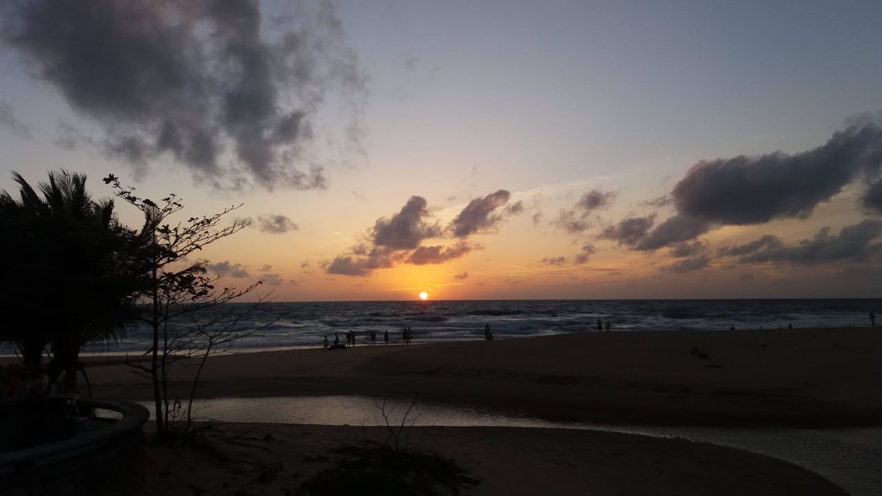 Sonnenuntergang The Old Phuket - Karon Beach Resort