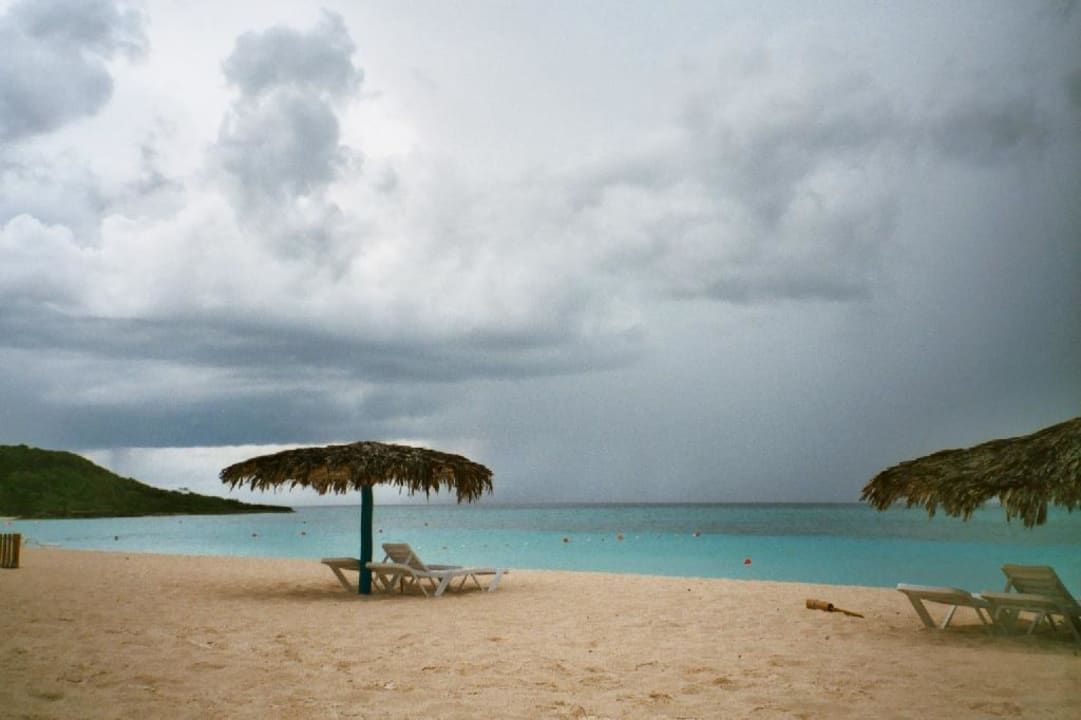 Strand bei Regen Sol Rio De Luna y Mares