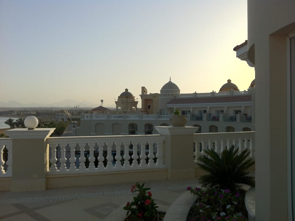 Ausblick von Dachterrasse der Suite Kaisol Romance Resort