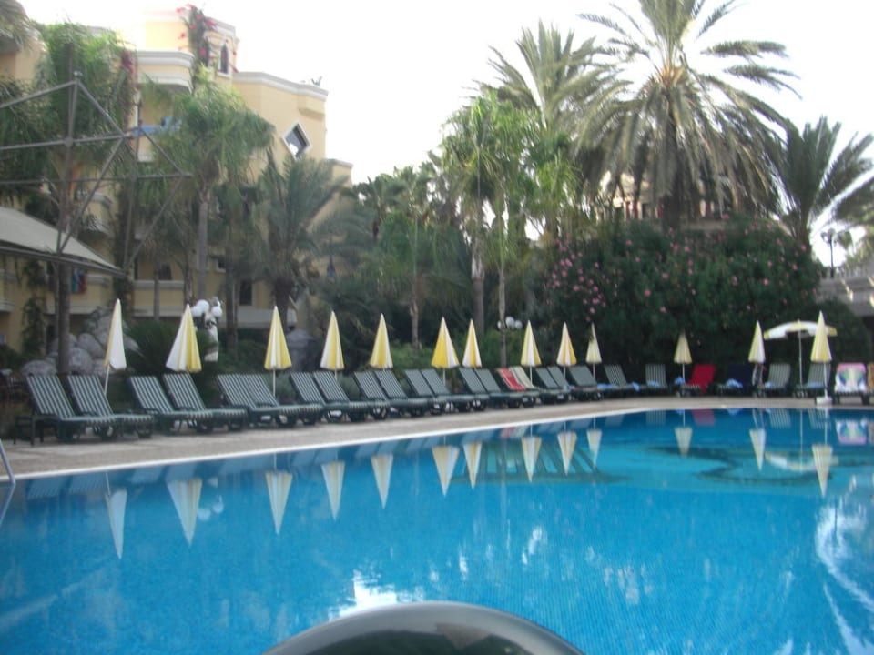 Blick auf den Pool Hotel Yetkin