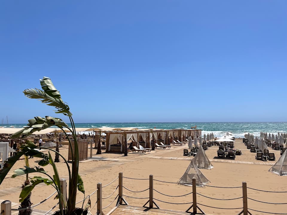 Strand Jacaranda Luxury Resort