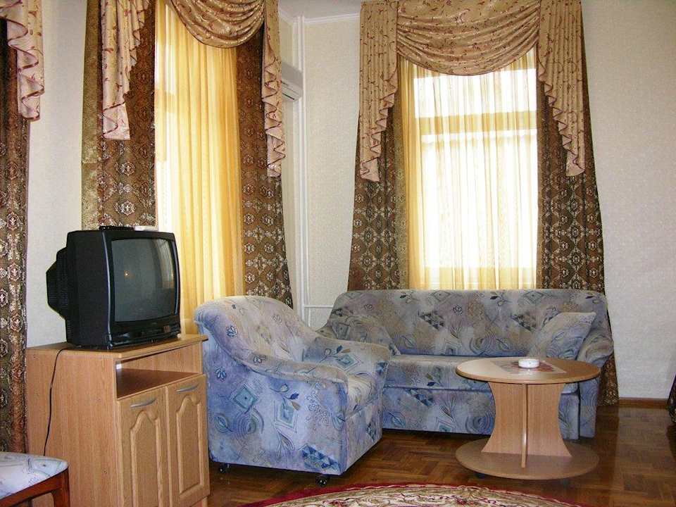 № 23 Hotel Yakor / Отель Якорь