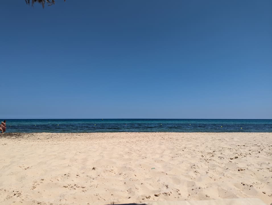 Strand Hotel Royal Nozha