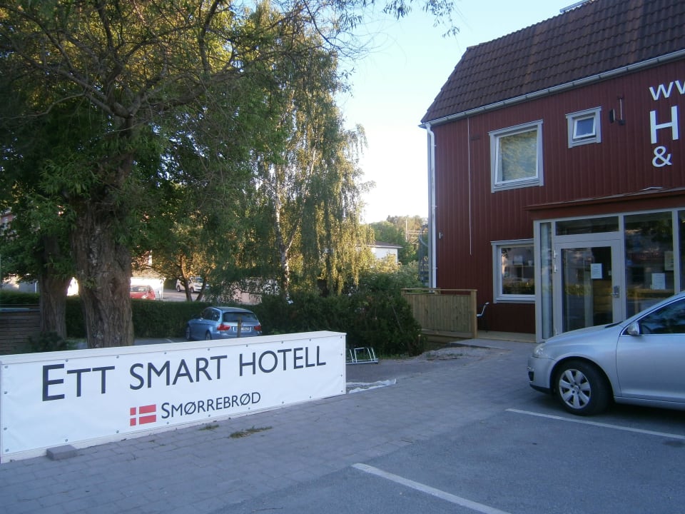 Hoteleingang Hotel EttSmart