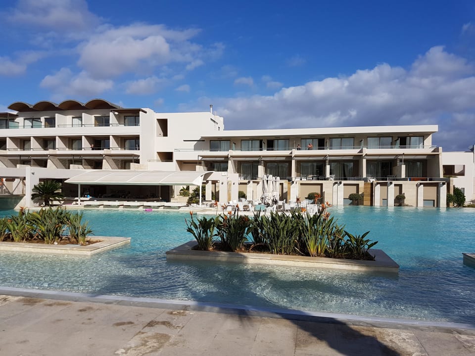 Pool Avra Imperial Hotel