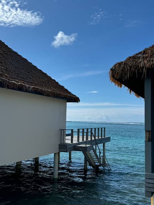 Außenansicht Radisson Blu Resort Maldives