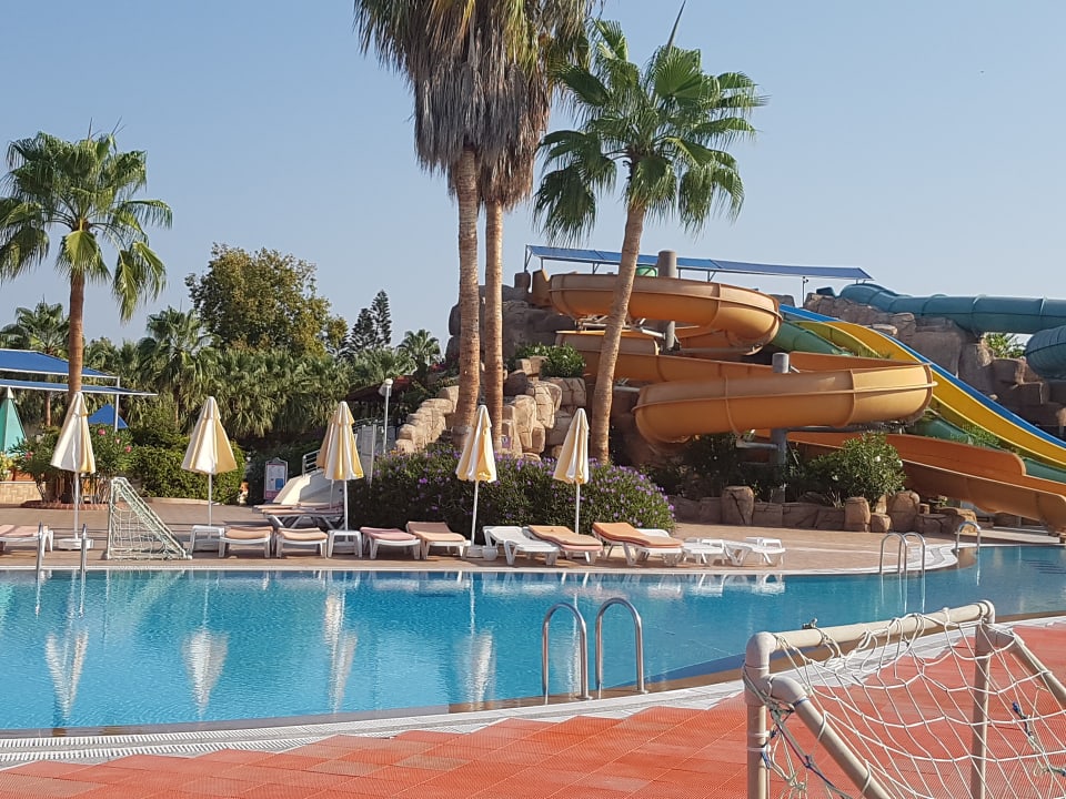 Pool VONRESORT Golden Beach