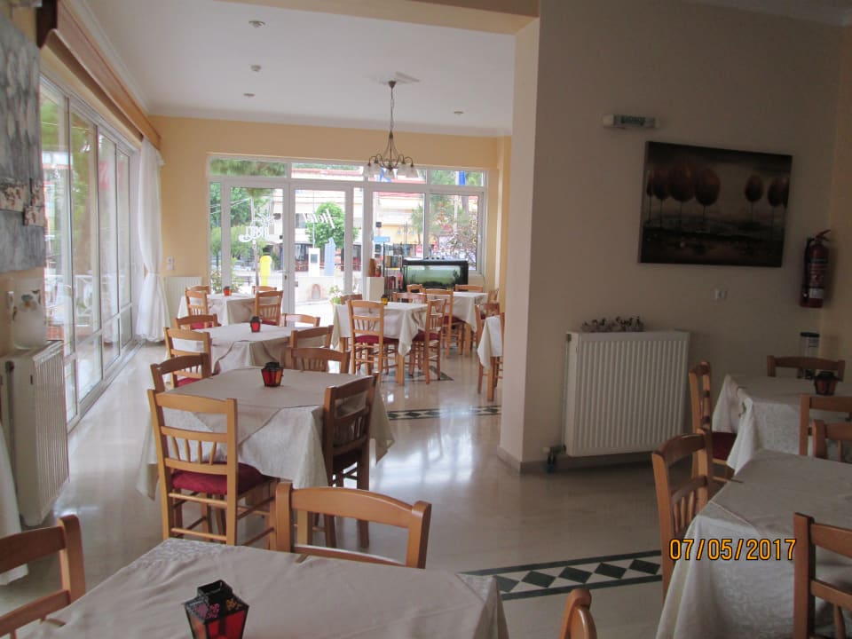 Restaurant Hotel Brati II Beach