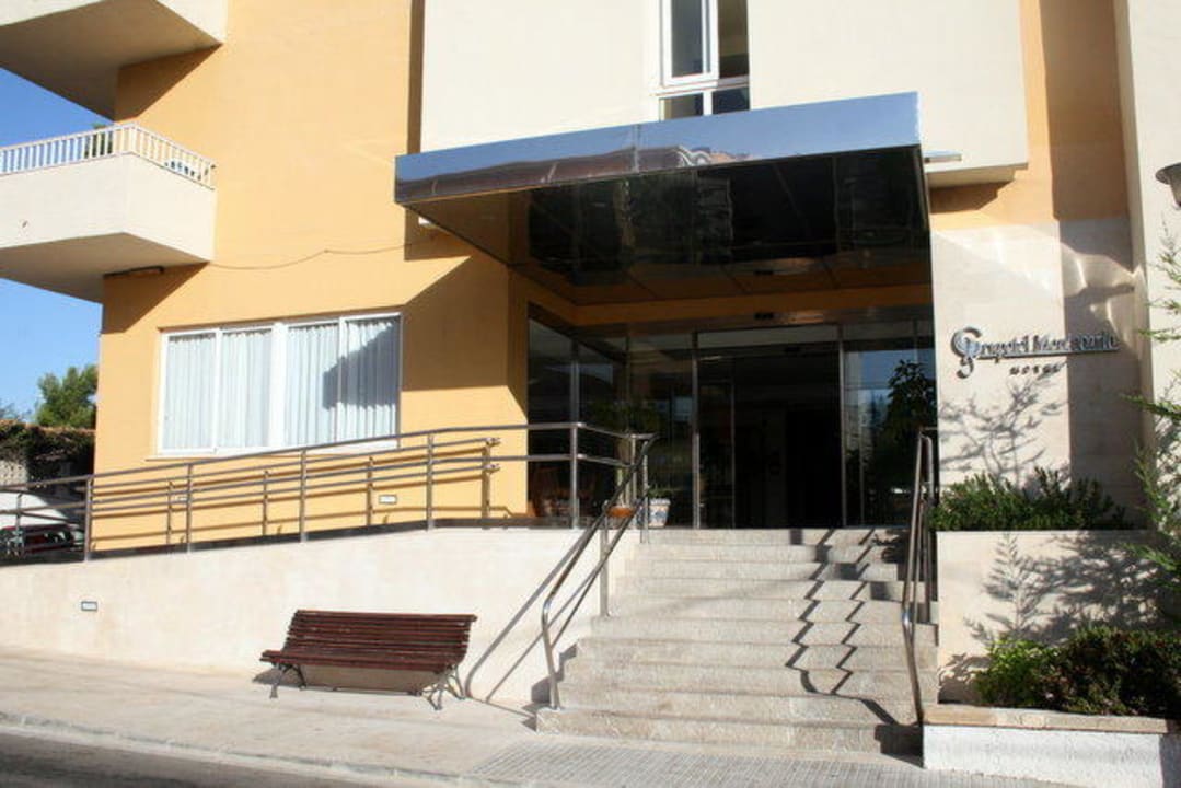 Seiteneingang Grupotel Montecarlo