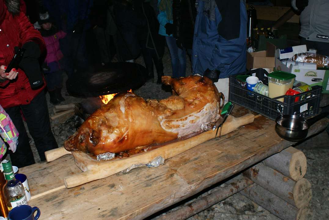 Wyjazd na pieczoną świnkę Pensjonat Willa Jordanowka