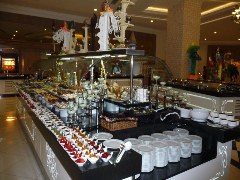 Buffet (Teilansicht) Hotel Delphin Imperial