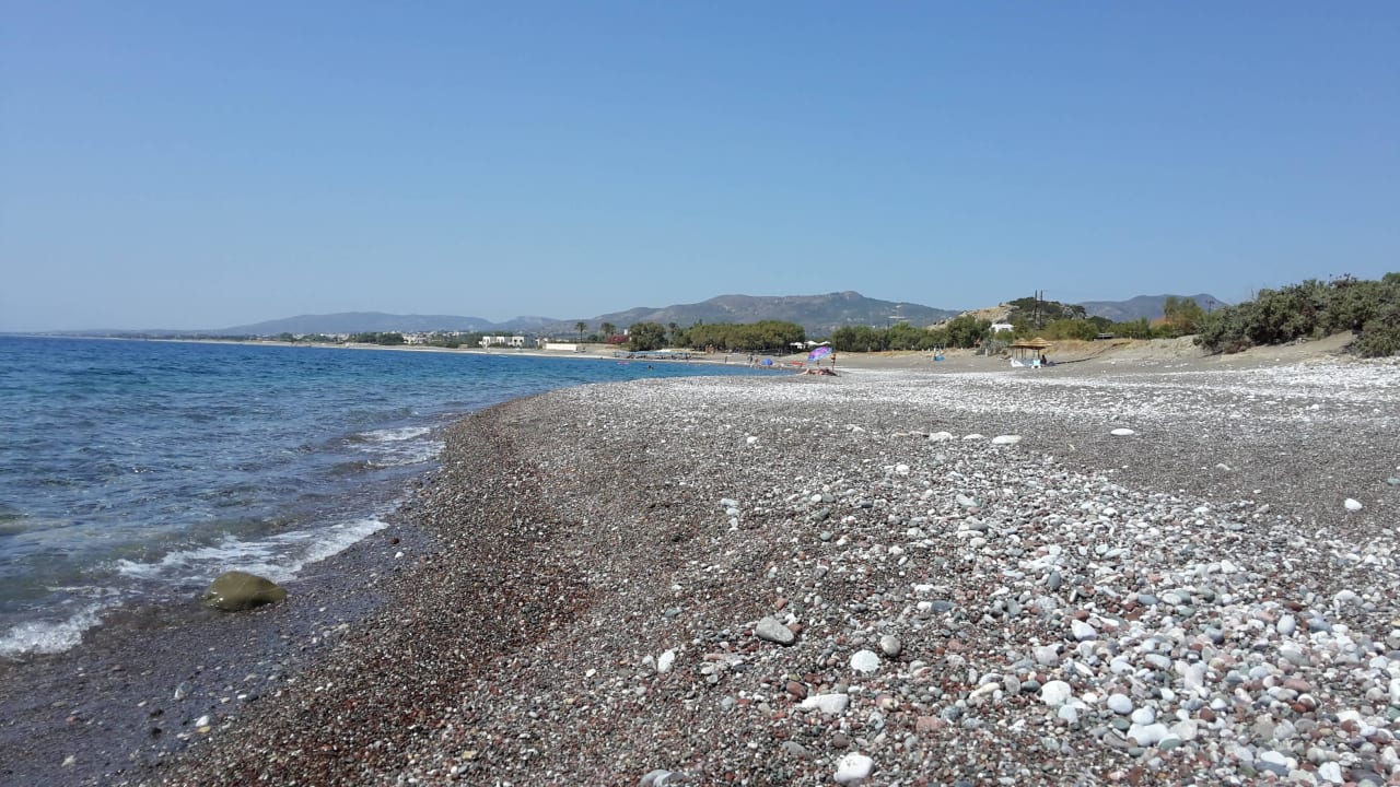 Der Strand am Hotel.  Ekaterini Hotel