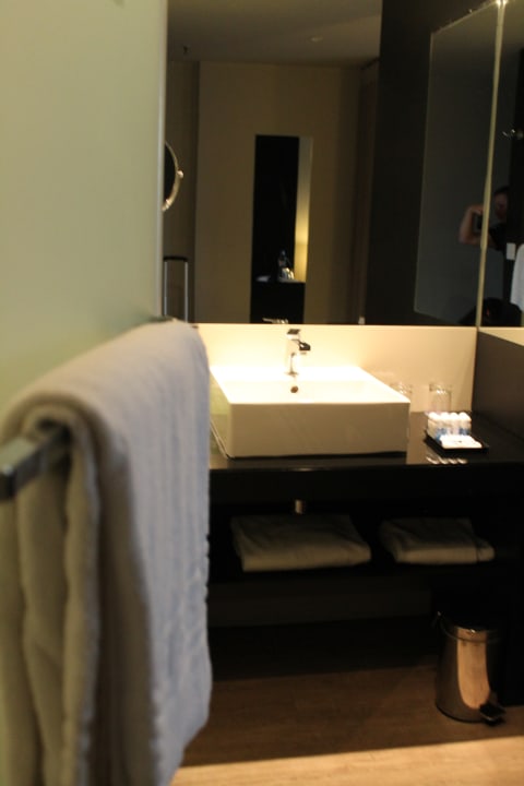 Zimmer Meliá Lisboa Aeroporto