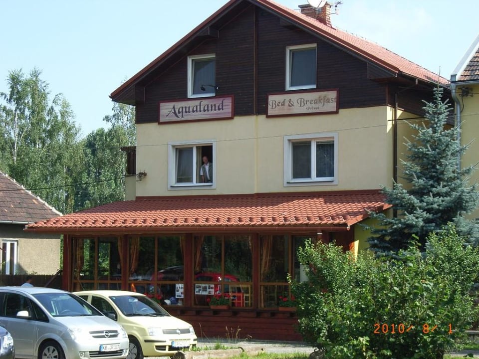 Front Apartments Pension Aqualand