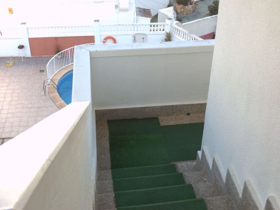 Die Aufgänge zu den Appartements Hotel Bon Aire