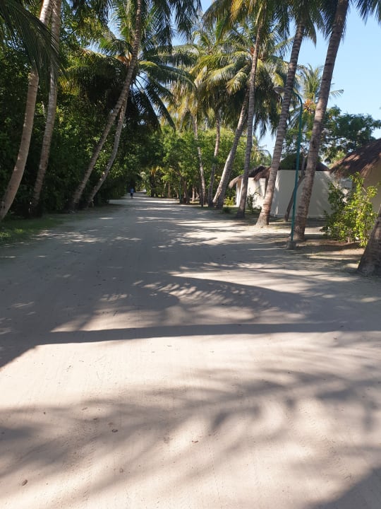 Gartenanlage Meeru Maldives Resort Island
