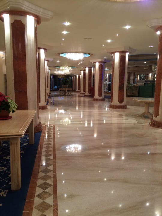 Hotellobby Corallium Dunamar by Lopesan Hotels