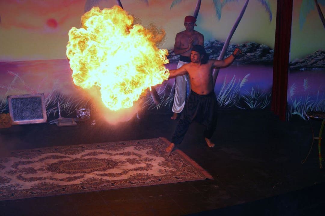 Super Fakirshow Hane Family Resort