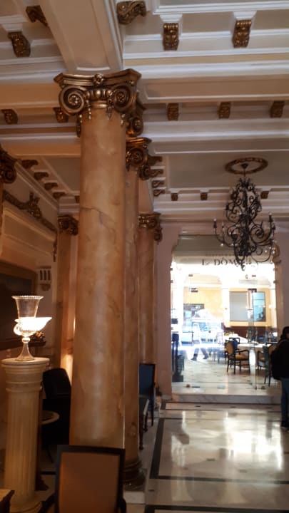 Lobby Hotel Tunisia Palace