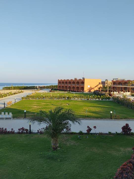 Ausblick Three Corners Happy Life Beach Resort