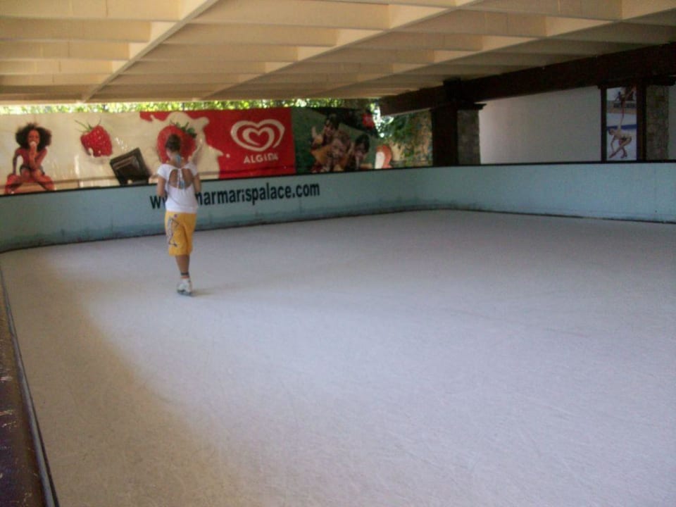 Eisbahn Grand Yazici Club Marmaris Palace