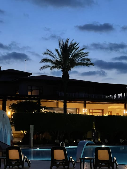 Außenansicht Club Grand Side