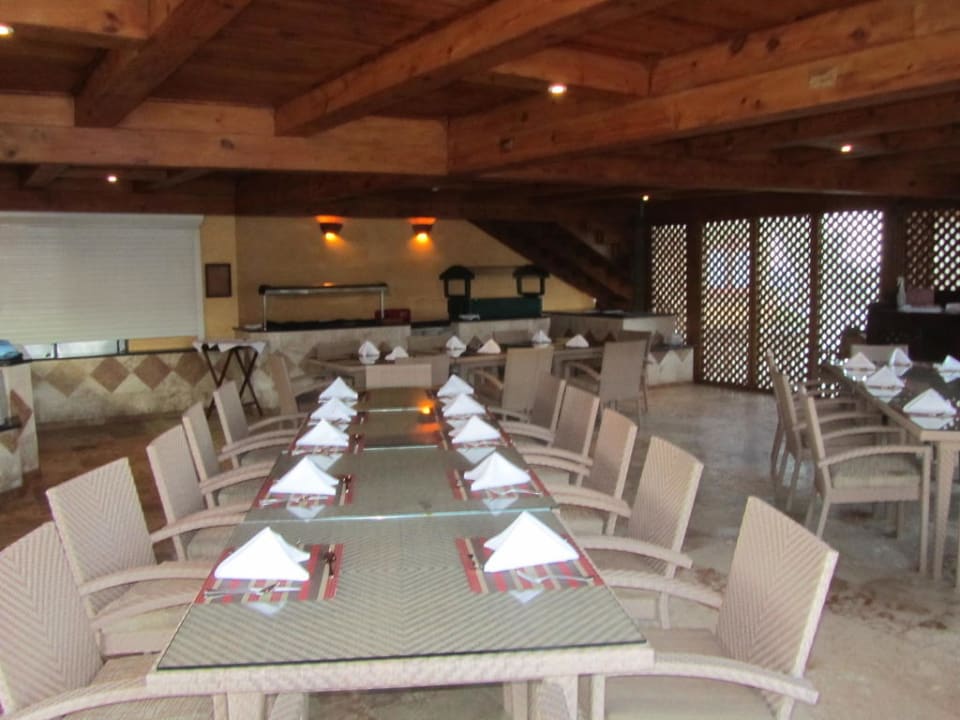 Frühstücksraum VIK Hotel Cayena Beach Club