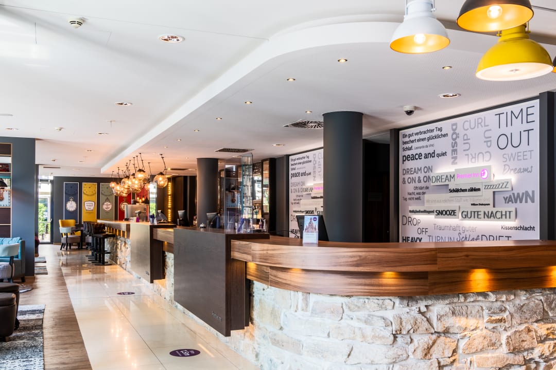 Lobby Premier Inn Dresden City Zentrum