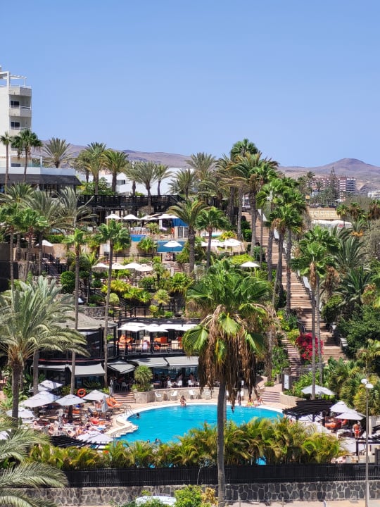 Gartenanlage Corallium Dunamar by Lopesan Hotels